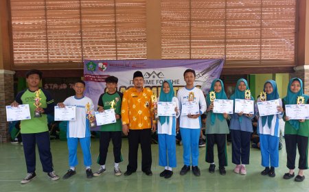 CLASSMEETING EVENT AT SMP NEGERI 2 BALONGBENDO