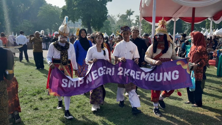 SMPN 2 KREMBUNG RAMAIKAN FESTIVAL TOLERANSI