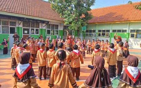 PENUTUPAN MASA PENGENALAN LINGKUNGAN SEKOLAH (MPLS) SDN CANDI DENGAN PELEPASAN BURUNG PIPIT DAN DO'A BERSAMA