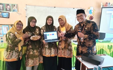 Dongkrak Rapor Pendidikan di Bidang Literasi, 5 SD Negeri Gugus 01 Kec. Jabon Gelar Workshop Gerakan Literasi Sekolah dan Publikasi di Portal MeDSos (Media Digital Sekolah Sidoarjo)
