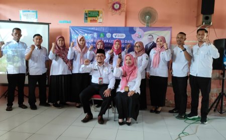 Kiat Cepat dan Mudah Menulis Berita di MeDSOs (Media Digital Sekolah Sidoarjo) pada Kegiatan In House Training (IHT) “Membangun Budaya Literasi” di SDN Keboguyang 31 Juli 2024