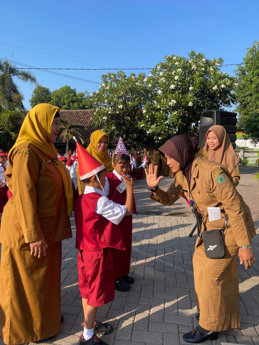 Memulai Petualangan Baru: Pengalaman Hari Pertama MPLS SD Negeri Lebo Sidoarjo"