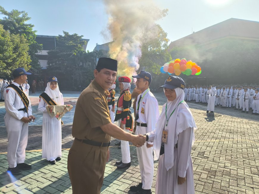 Penuh Riang Gembira MPLSPDB di SEKOLAH SANG JUARA - SMP NEGERI 2 SIDOARJO