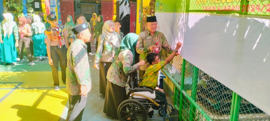 Ciptakan Lingkungan Belajar yang Inklusif, Berkebinekaan, Aman, dan Nyaman Pada MPLS Siswa Baru SMP Negeri 3 Candi