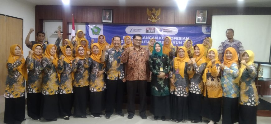 PKB 2024 KECAMATAN SUKODONO : MEWUJUDKAN GURU PROFESIONAL PEMIMPIN PEMBELAJARAN