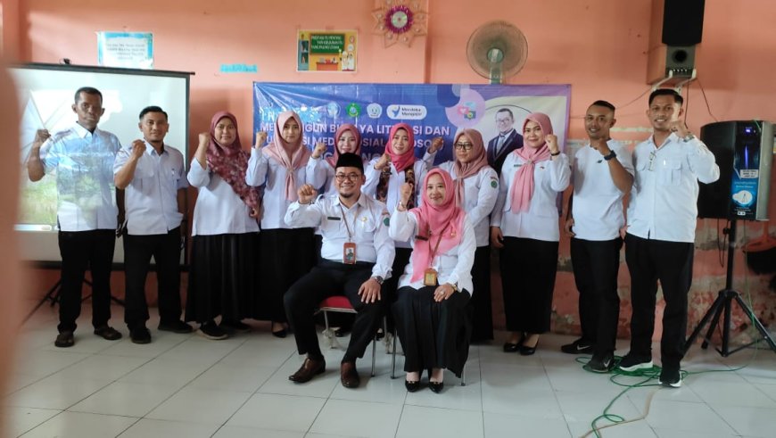 Kiat Cepat dan Mudah Menulis Berita di MeDSOs (Media Digital Sekolah Sidoarjo) pada Kegiatan In House Training (IHT) “Membangun Budaya Literasi” di SDN Keboguyang 31 Juli 2024