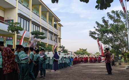 SMP Bilingual Terpadu 2 Tanamkan Karakter Disiplin pada Siswa Melalui Program TPPK