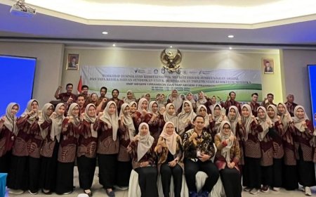 PENGEMBANGAN KOMPETENSI BERKELANJUTAN (PKB) PENDIDIK DAN TENAGA KEPENDIDIKAN SMP NEGERI 1 PRAMBON