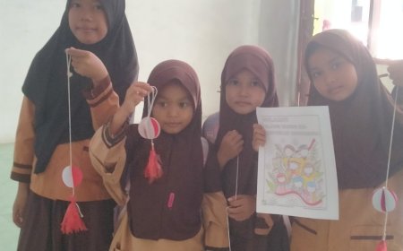 Sambut Hari Kemerdekaan, SD Darussalamah Krian Berkreasi dengan Barang Bekas