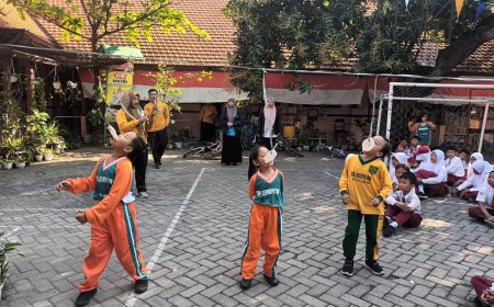 MEMERIAHKAN HARI KEMERDEKAAN INDONESIA KE -79 SDN LEMAHPUTRO 1 SIDOARJO