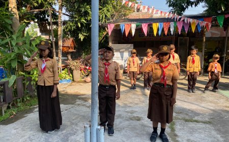 Memperingati hari Pramuka di sekolah dasar Pelita bangsa