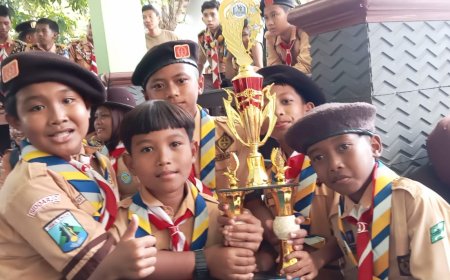 Lomba Rally Sepeda - SDN Gamping 1 Krian mendapatkan Juara 2