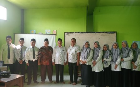 Kegiatan Pendampingan Simulasi Akreditasi oleh LP ma'arif Sidoarjo di SD Plus Cahaya Budaya Jenggot Krembung