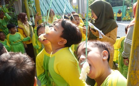 First Day !!! Lomba Peringatan Hari Kemerdekaan 17 Agustus 1945 Dilaksanakan Secara Meriah di SD Al-Ishlah Rejeni