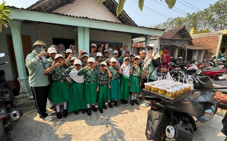 Semangat Kemerdekaan Membara di Gerak Jalan SDN Kramattemenggung 1