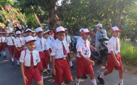 KEGIATAN ACARA GERAK JALAN SDN MERGOSARI I KECAMATAN TARIK