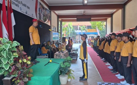 Di Balik Kemeriahan Lomba Gerak Jalan  dan Pawai SMPN 3 Sidoarjo