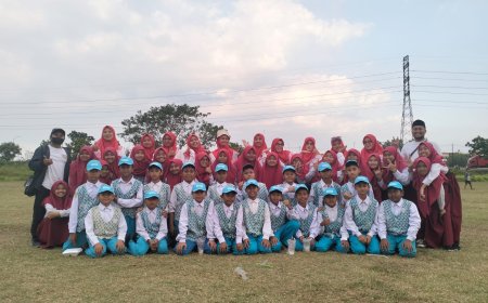 SD Hafidz Al-Qur'an Tampil Tanpa Cadangan di Lomba Gerak Jalan Kecamatan