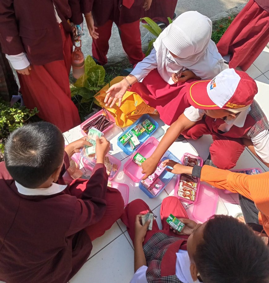 Wirausahawan Sukses Sejak Dini di SDIT Insan Cendekia