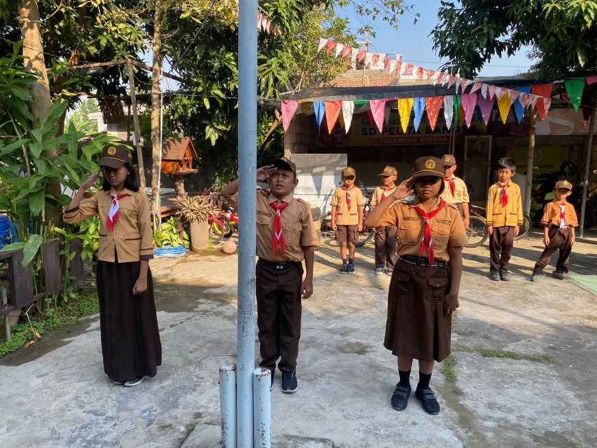 Memperingati hari Pramuka di sekolah dasar Pelita bangsa