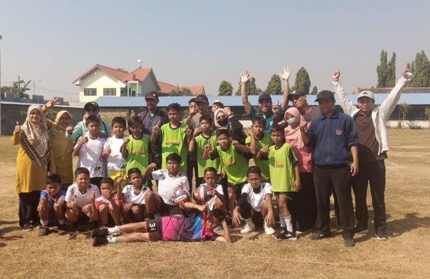 SDN Sebani 1 Juara 1 Lomba Bola Voli Putra Se-Kecamatan Tarik