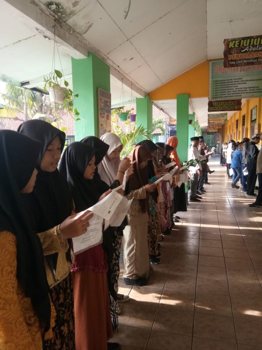 Pembiasaan Religi Pembacaan Asmaul Husna di SDN Sumberejo 2 Kecamatan Wonoayu