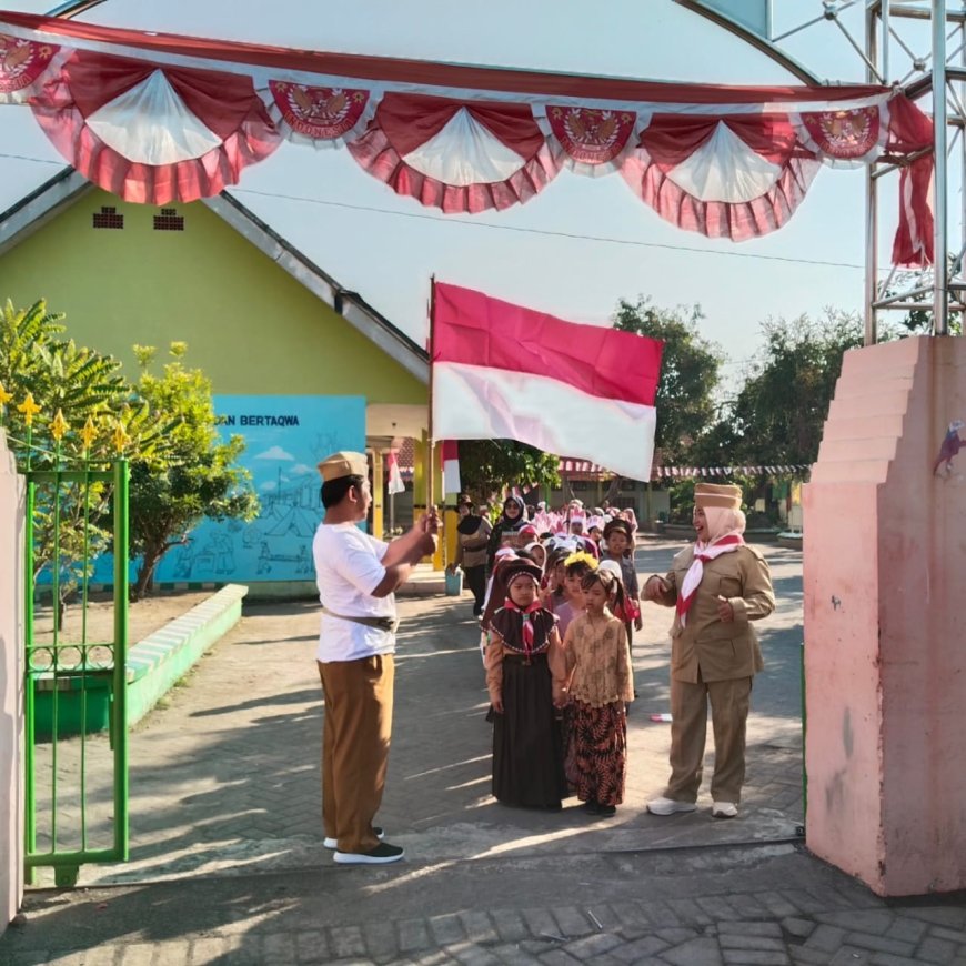 SEMANGAT NASIONALISME SISWA-SISWI SDN DUKUHSARI 1 DALAM ACARA JALAN SEHAT HUT RI KE 79