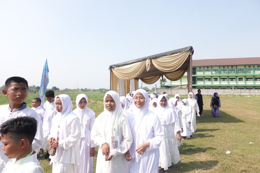 MasyaAllah !!! 540+ Peserta Didik SD Al-Ishlah Rejeni Sangat Antusias Melaksanakan Manasik Haji Cilik