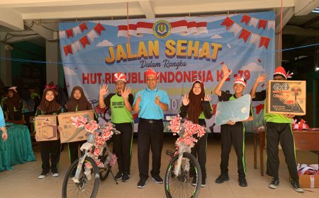 Keseruhan Kemerdekaan di SMP PGRI 10 Candi