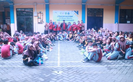 Gerakan Nasional Aksi Bergizi Serentak SMP PGRI 9 SIDOARJO Tahun 2024