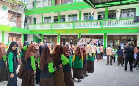 GERAKAN AKSI BERGIZI DI SMP AL-MUAYYAD BOARDING SCHOOL