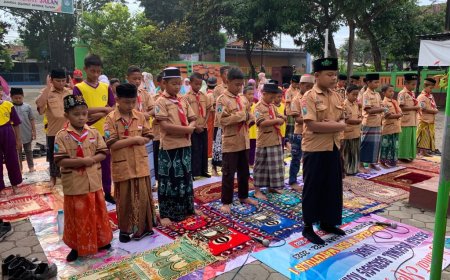 Pembiasaan religi di SDN Watutulis 1