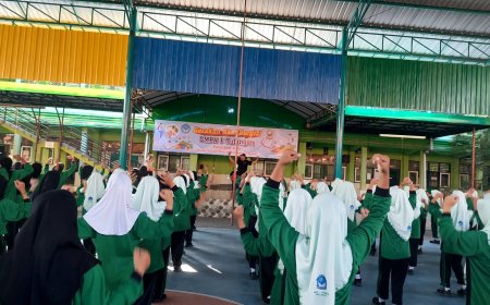 Gerakan Aksi BErgizi SMPN 1 TULANGAN Tahun 2024-2025 "Menuju Generasi Sehat dengan Makanan Bergizi"