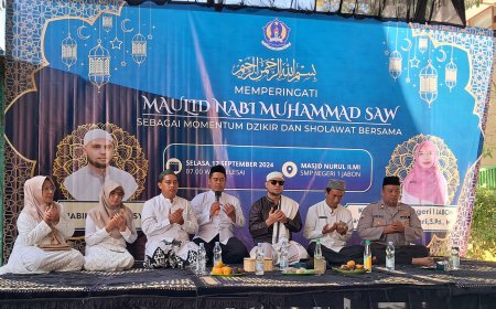 Maulid Nabi Muhammad SAW  "Menggali Makna dan Hikmah Dibaliknya"