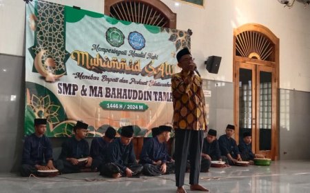 PERINGATAN MAULID NABI MUHAMMAD SAW  di SMP BAHAUDDIN TAMAN