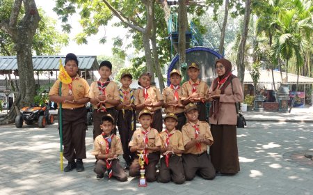 "Pramuka Kemenangan: Inspirasimu untuk Berprestasi" Dalam Lomba Tingkat II: SD Negeri Trompoasri 1 Meraih Juara Harapan 1
