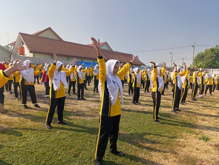 GERAKAN AKSI BERGIZI UNTUK MENUJU GENERASI SEHAT DI SMP NEGERI 1 PRAMBON