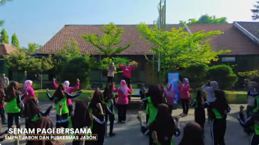 Gerakan Aksi Bergizi Mewujudkan Generasi Muda yang Sehat, Cerdas, dan Terhindar dari Stunting di SMPN 1 Jabon