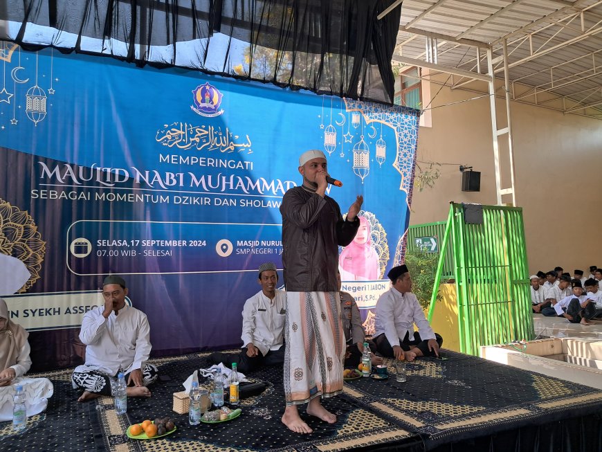 Peringatan Maulid Nabi Muhammad SAW  Sebagai Momentum Dzikir dan Sholawat