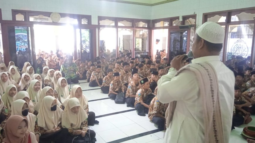 RANGKAIAN KEGIATAN MAULID NABI MUHAMMAD SAW 1446 H SMP YPM 7 SIDOARJO