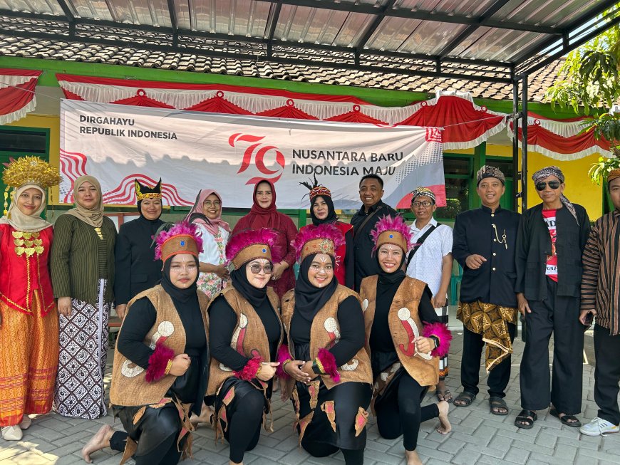 Pawai Budaya Dengan Tema Nusantara SD Negeri Bligo Untuk Memperingati HUT Kmerdekaan RI Ke-79