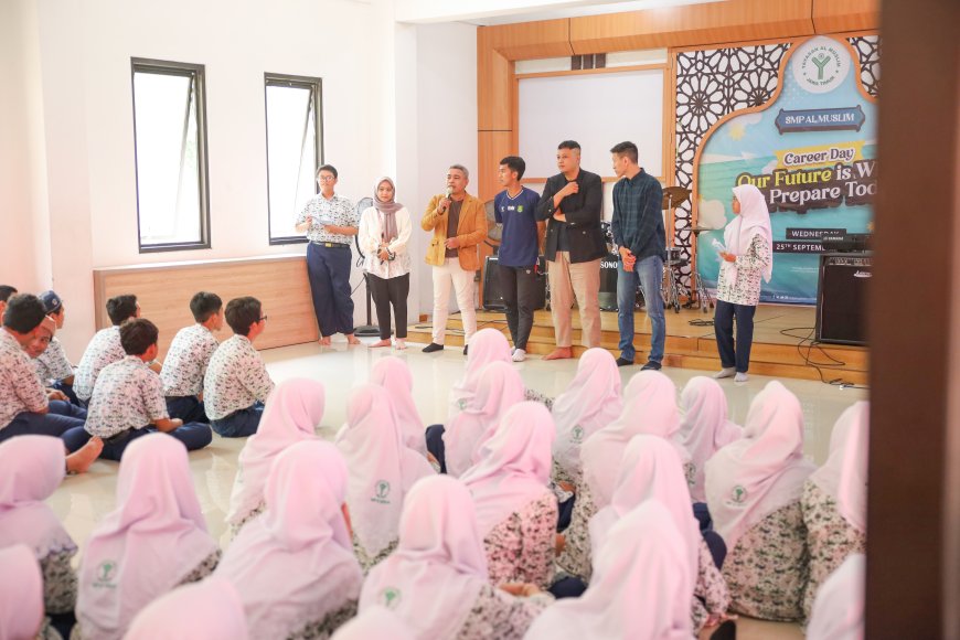 SMP Al Muslim Mempersiapkan Masa Depan Siswa  dengan Mengadakan Kegiatan Career Day