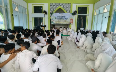 Peringatan HSN 2024 SMPN 2 Prambon Meneguhkan Penerapan Akhlak Santri