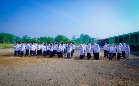 APEL HARI SANTRI SMP TPI PORONG 2024