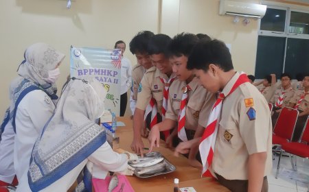 Belajar dari Ahli, Siswa SMP Al Falah Deltasari Kenali Ikan Segar