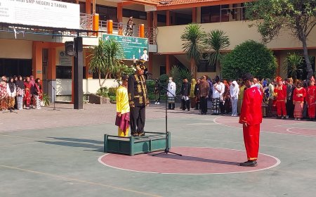 Peringatan Hari Sumpah Pemuda SMPN 2 Taman