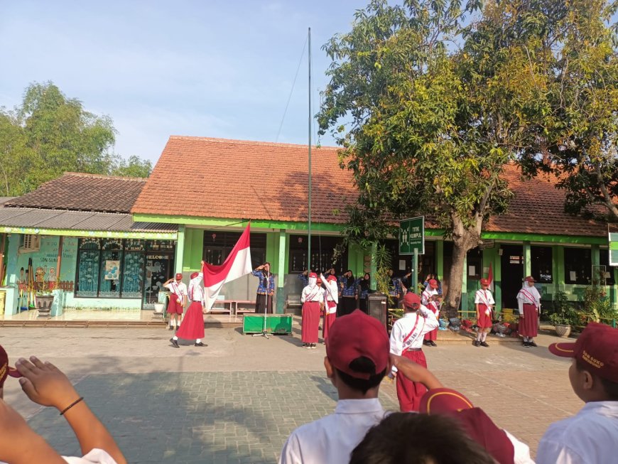 UPACARA PERINGATAN HARI KESAKTIAN PANCASILA SDN SUKO SUKODONO