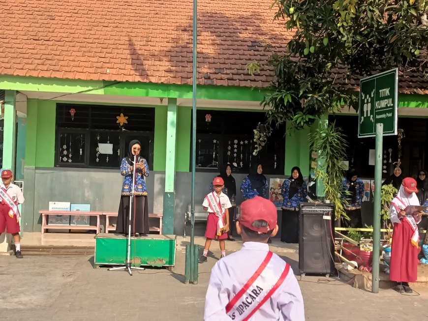 UPACARA PERINGATAN HARI KESAKTIAN PANCASILA SDN SUKO SUKODONO