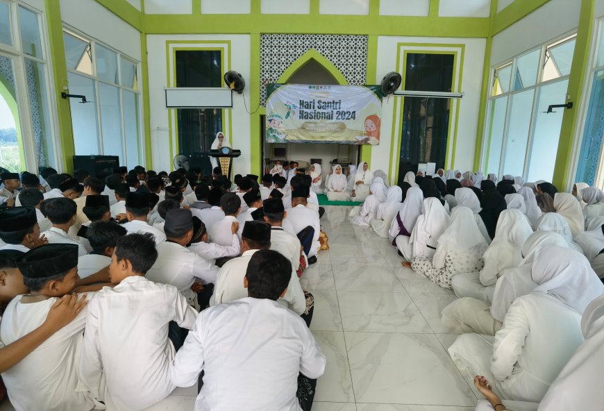 Peringatan HSN 2024 SMPN 2 Prambon Meneguhkan Penerapan Akhlak Santri