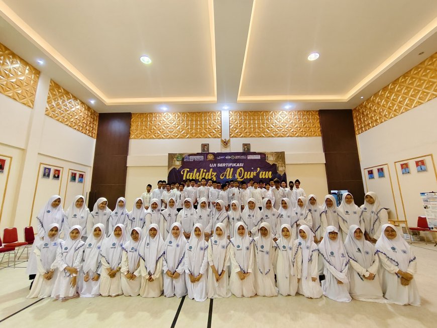 Prestasi Membanggakan, Siswa SMP Al Falah Deltasari Raih Sertifikat Tahfidz